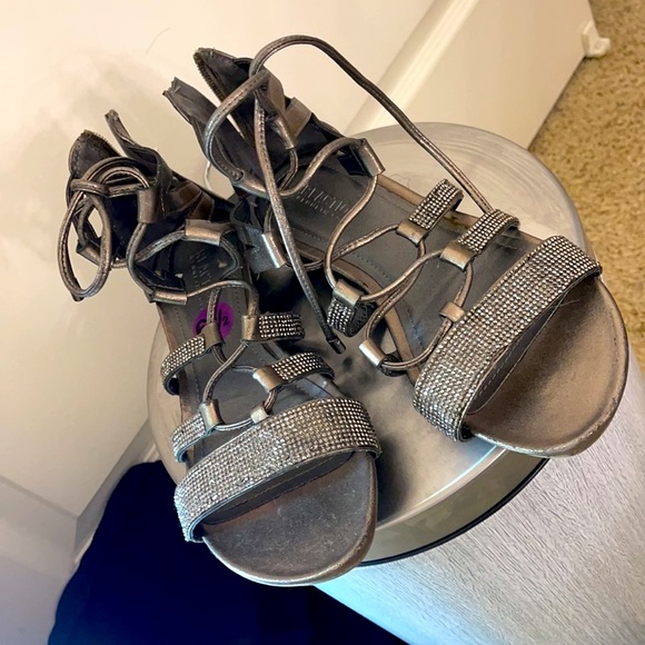 Kenneth Cole Reaction gladiator sandals size 6/2 - Picture 2 of 3